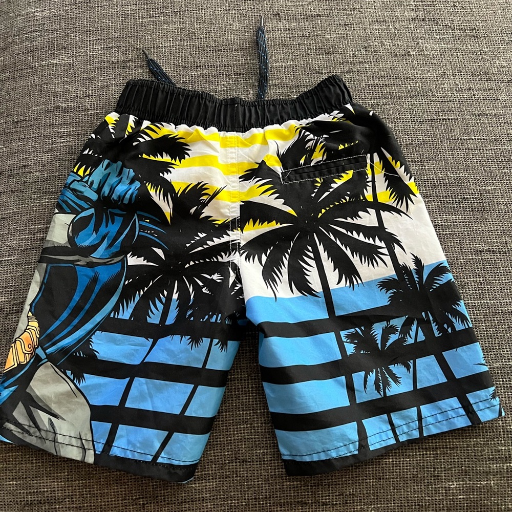 Vibrant color boys swim trunks - Picture 2 of 9